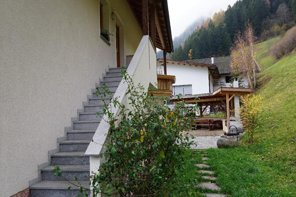 Pretzerhof Villa คัมโป ดิ เทรนส์ ภายนอก รูปภาพ
